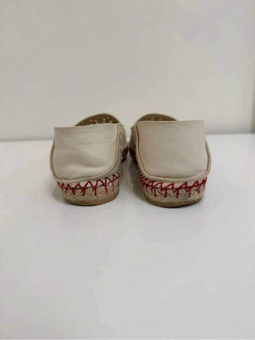 Valentino Garavani Atelier 08 Edition Espadrille Beige Red Trim Flats 39 Shoes